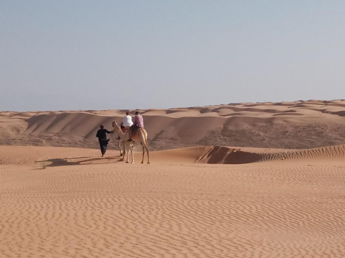 Silent Dunes Camp Ḩawīyah Eksteriør bilde